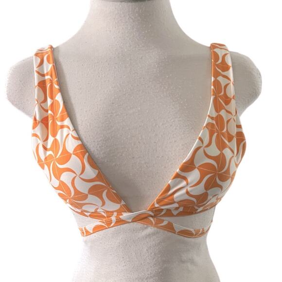 L*SPACE Avery Top Bikini Top Size CL NWT - Picture 2 of 9